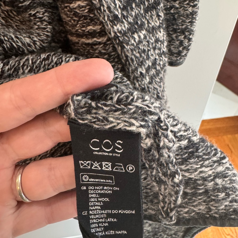 Wool jacket - Picture 3 of 3